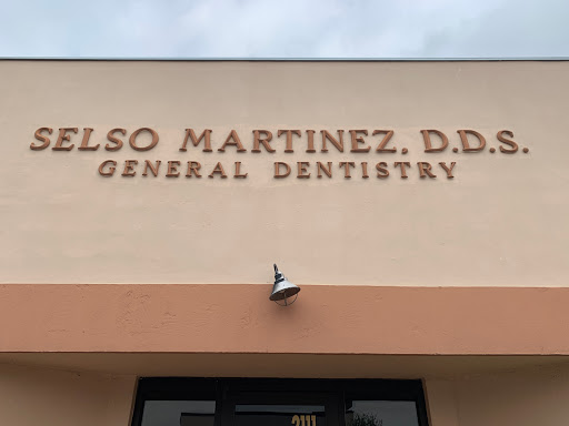 Martinez Selso DDS - Visual