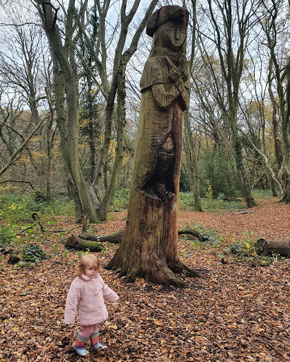 Hainault Forest Car park - Lambourne End - Thumbnail