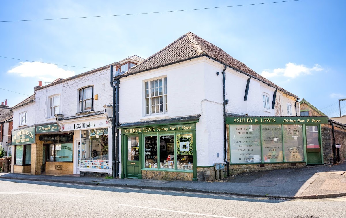 Ashley & Lewis Heritage Paint & Papers