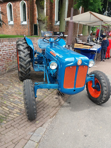Eelde, Kosterijweg - Thumbnail