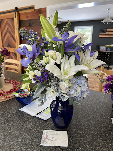 Holmes Greenhouse & Florist Shop Gallery - United States