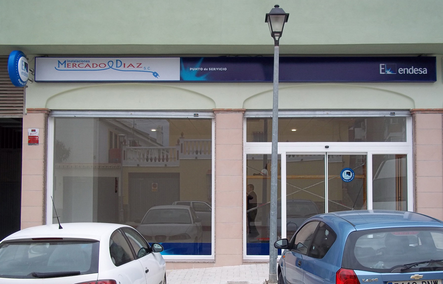 INSTALACIONES MERCADO Y DIAZ