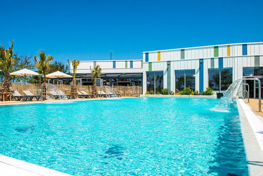Photo de Camping Yelloh Village La Capricieuse à Luc-sur-Mer (14530)