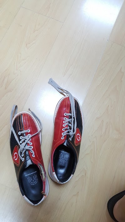 Photos of Mall Artha Gading Bowling Center