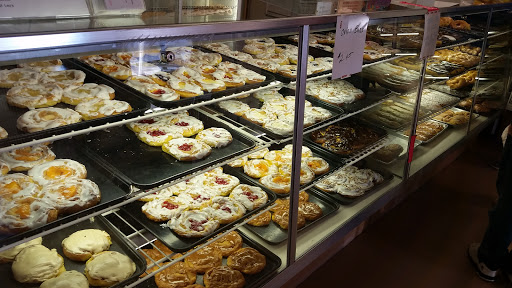 Ahne's Bakery - Visual