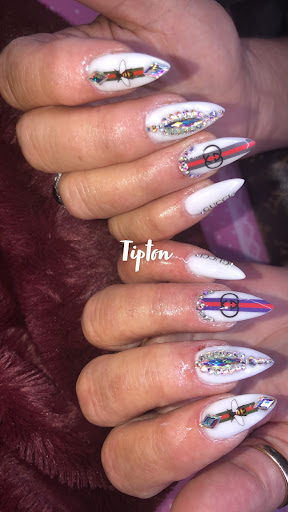 TipTastic Nails - Visual