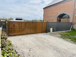 Photo n°15 de Menuiseries Leleux à Saint-Remy-du-Nord (Menuisier)