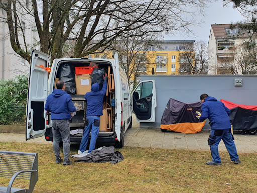 Umzug, Transport, Entrümpelung, Der Stark Services