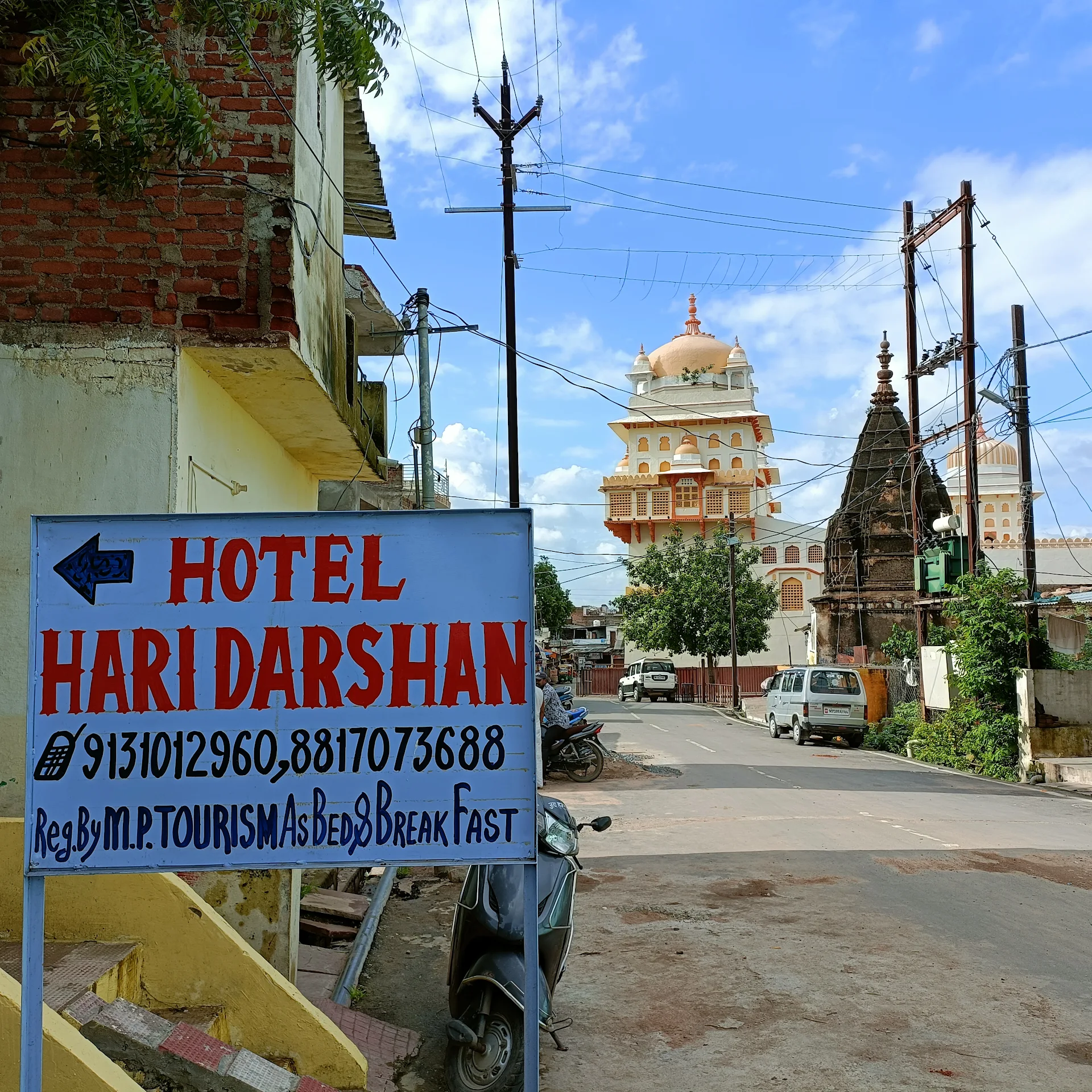 Hotel hari Darshan