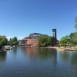 007 Stratford's Taxis - Thumbnail
