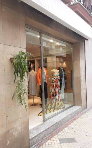 Boutique Zuri