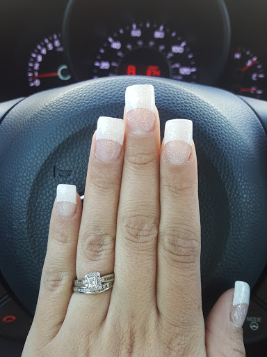 Eman Threading Hair & Nails Spa - Thumbnail