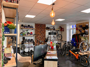 Photo n°18 de Sur2Roues à Belfort (Magasin de vélos)
