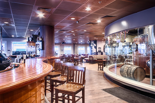 Top of the Hill Restaurant & Brewery