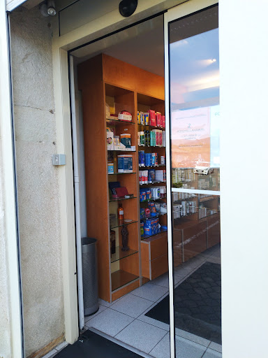 PHARMACIE DE JULIENAS
