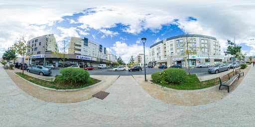 SELAS GRANDE PHARMACIE DE FLEURY