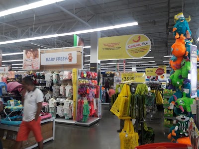 Photos of &Eacute;xito Girardot