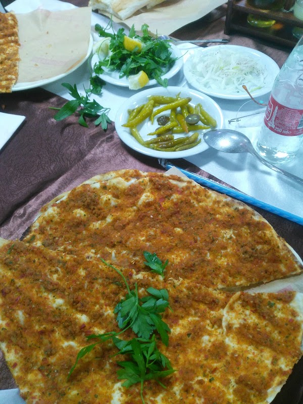 bereket sofrasi 90 352 223 26 01 fevzi cakmak mahallesi esen sk 32 b 38020 kocasinan kayseri turkiye