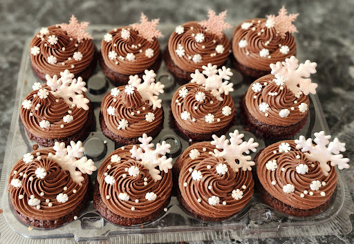 Candice's Confections - Thumbnail