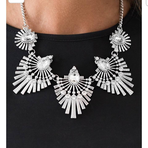 Vicki's Heavenly Bling (Paparazzi Jewelry & Accessories) - Thumbnail