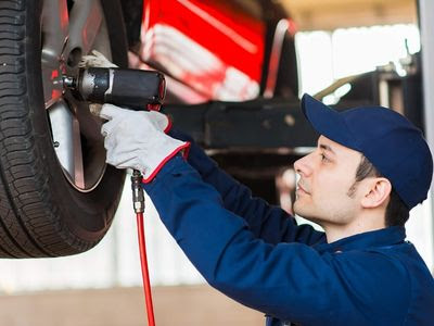 Car Repair and Services in Malad is a one-stop shop for all your car repair and maintenance needs… post image