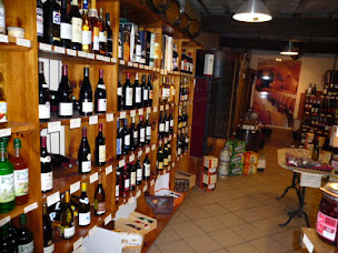 Photo n°1 de La Cave des Chapeliers à Chazelles-sur-Lyon (Caviste)