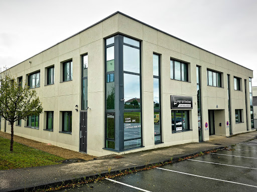 La Parenthèse Ambassadeur Revlon Coiffure institut de beauté - Thumbnail