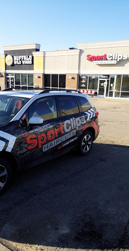 Sport Clips Haircuts of Dubuque - NW Arterial Gallery - United States
