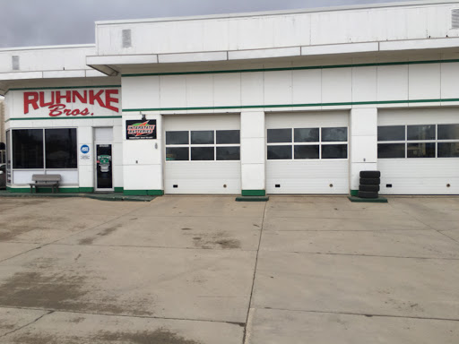 Ruhnke Brothers Full Service - Thumbnail