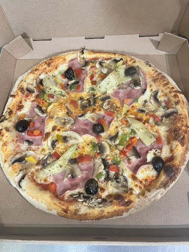 Photo 3 - Pizza Bay