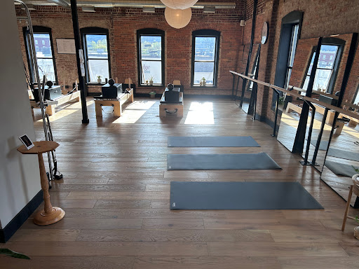 Simple form pilates - Binghamton