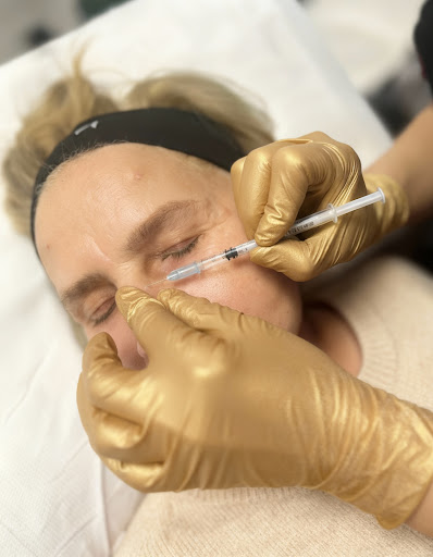 Contour Prive Aesthetics