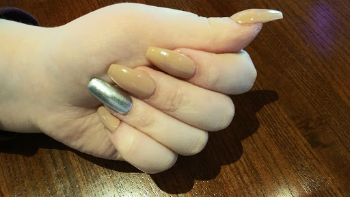 Aea Nails - Thumbnail