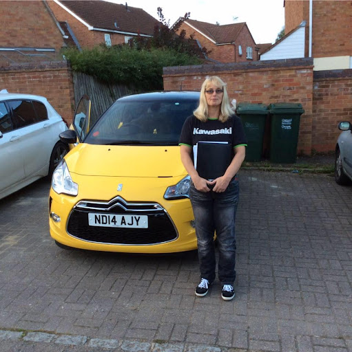Driving lessons in Louth with Marianne's Driving Tuition