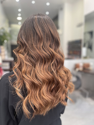 Heures d'ouverture de Le Salon Michel Barbera Coiffure