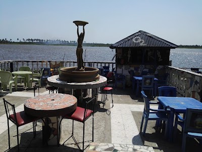 Photos of O2 Highlander Bar