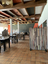 Photo n°7 de L'Oasis restaurant routier à Saint-Jean-de-Beugné (Restaurant)