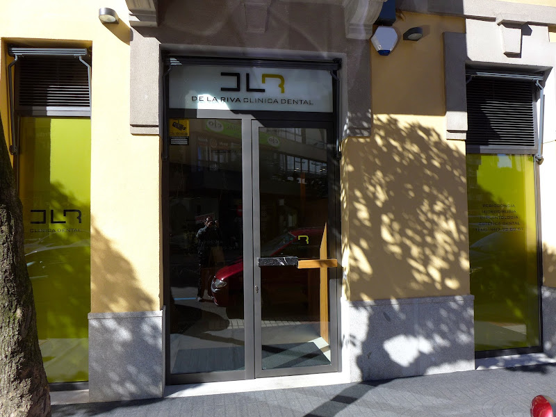Clínica Dental De La Riva