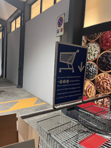 One Stop - Alimentari dal Mondo Gallery - Italy