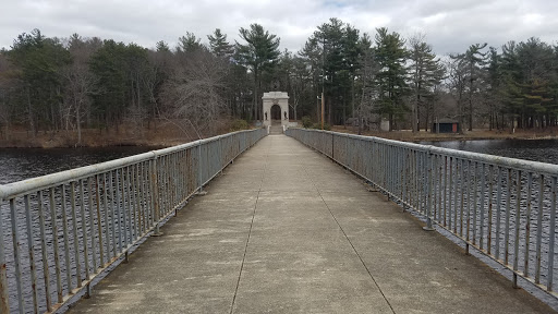 Island Grove Park