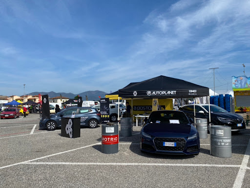 Autoplanet - Officina autorizzata Renault e Dacia - Officina rhiag multimarca - Vendita auto nuove ed usate Gallery - Italy