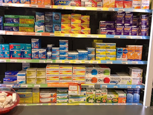 Photo n°7 de Pharmacie De La Mayenne à Laval (Pharmacie)