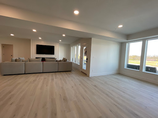 221 Construction - Thumbnail