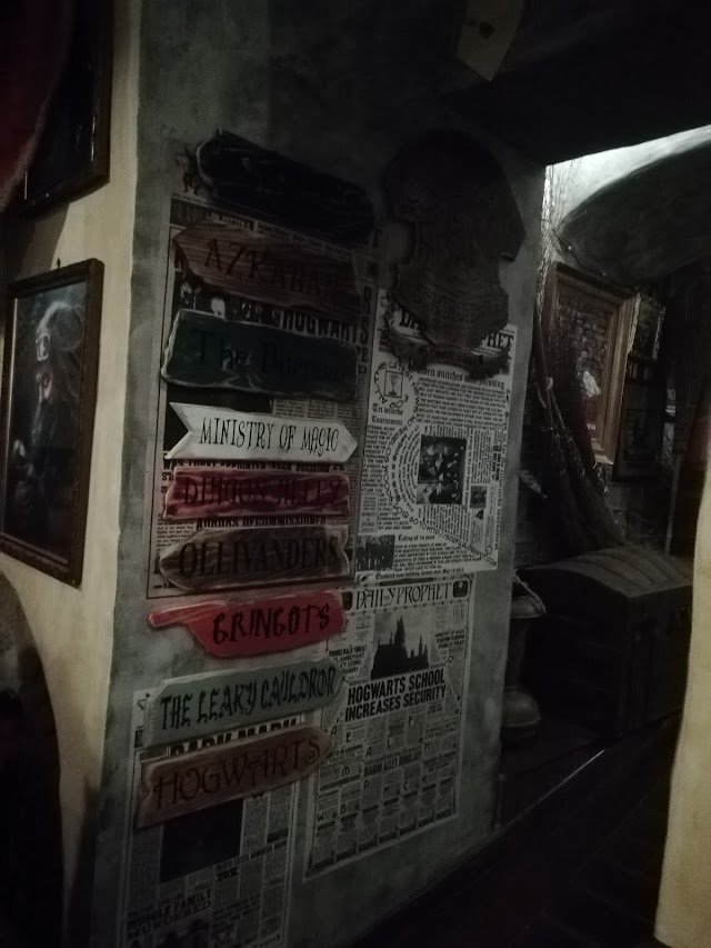 OllivanderS - Beneventum Public House