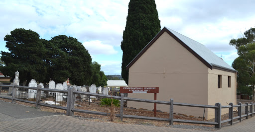 Pioneer Congregational Church and cemetery - Thumbnail