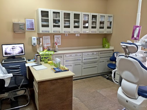 AlJouf Specialist Dental Center, Author: Abdullah Almotreb