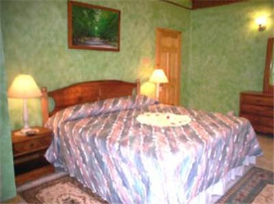 Photos of Mariposa Hideaway