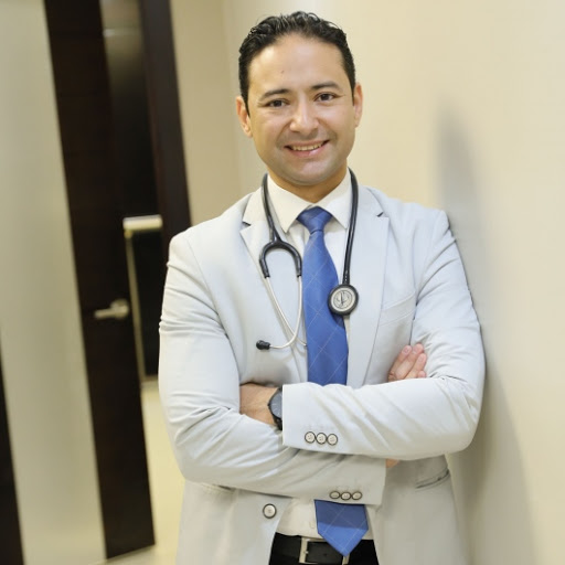 Dr. Adalberto Peña Chávez, Cirujano general - Thumbnail