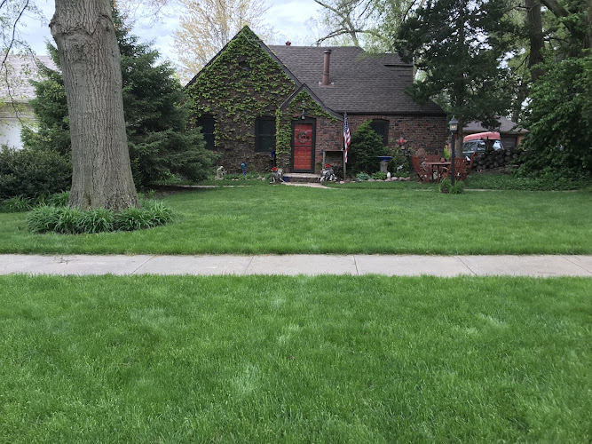 Newton's Lawn Care