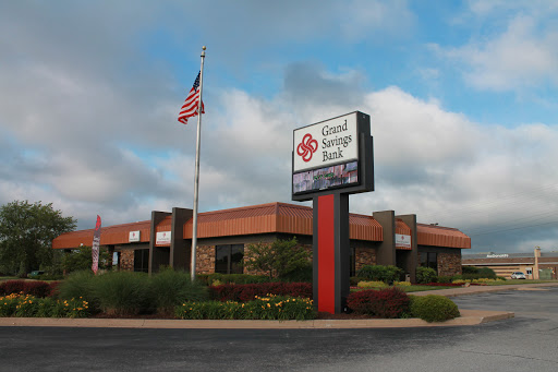 Grand Savings Bank